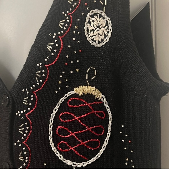 Christmas Holiday Sweater Vest REFERENCE POINT NEW YORK Size Medium Fest… - Picture 9 of 13